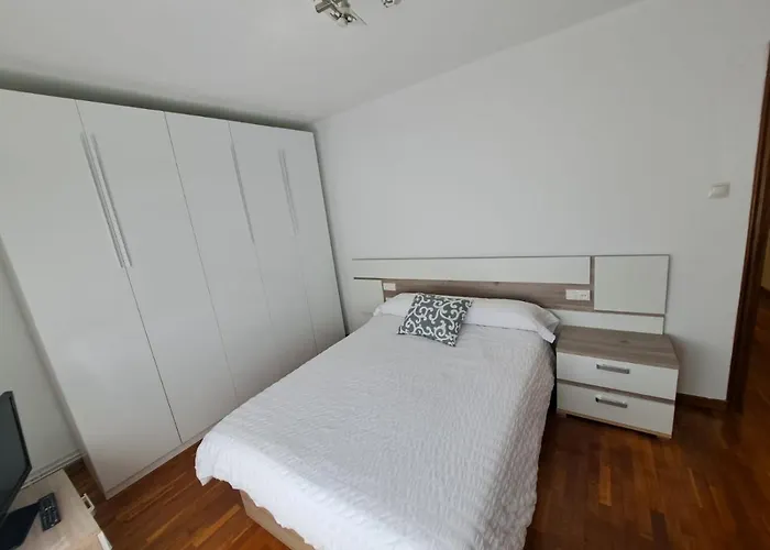 Center - Garaje Incluido Oviédo